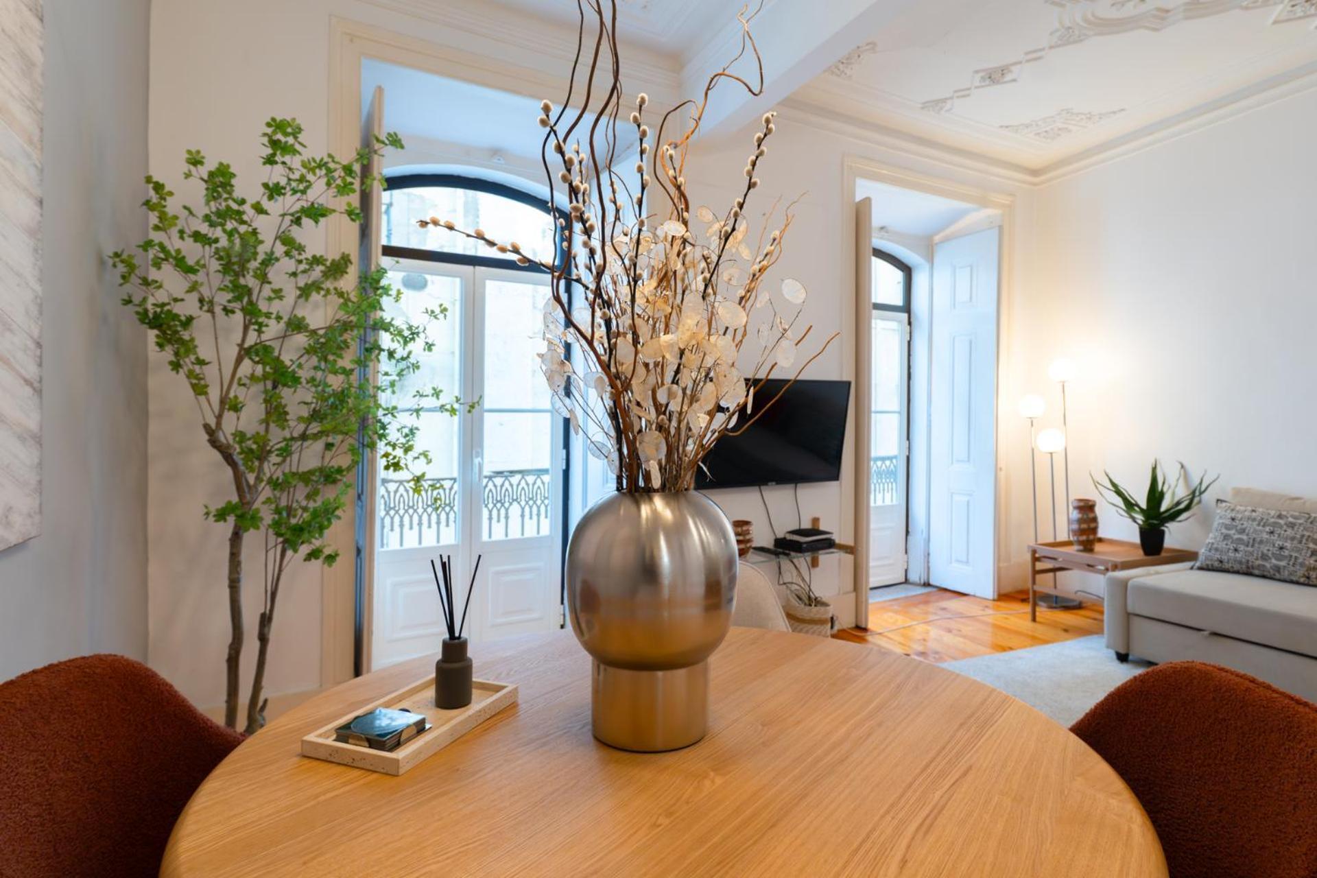 Beautiful apartment in Bairro Alto - Quite Lisbona Esterno foto