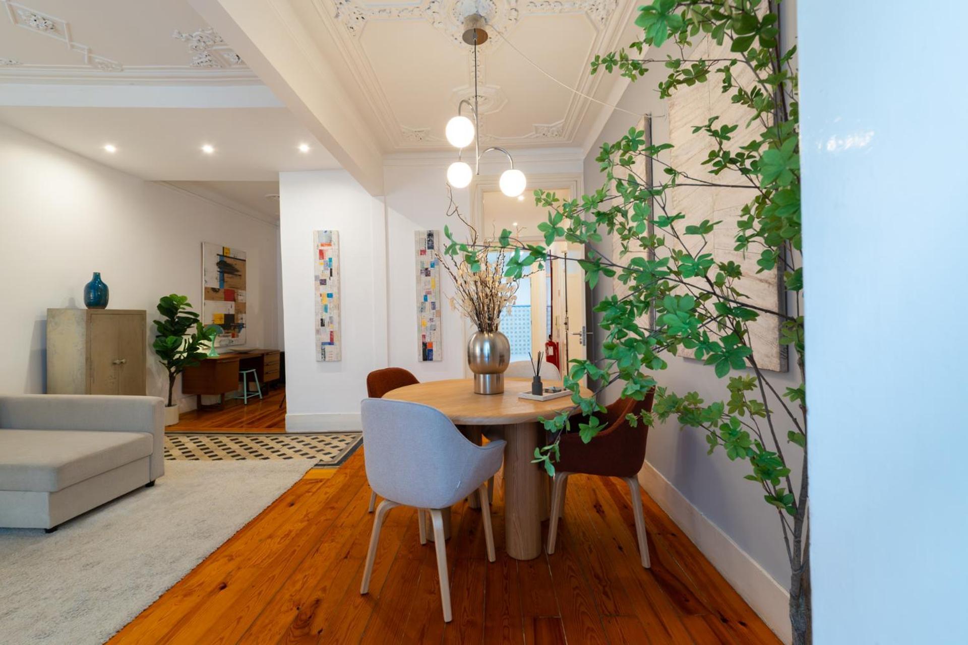 Beautiful apartment in Bairro Alto - Quite Lisbona Esterno foto