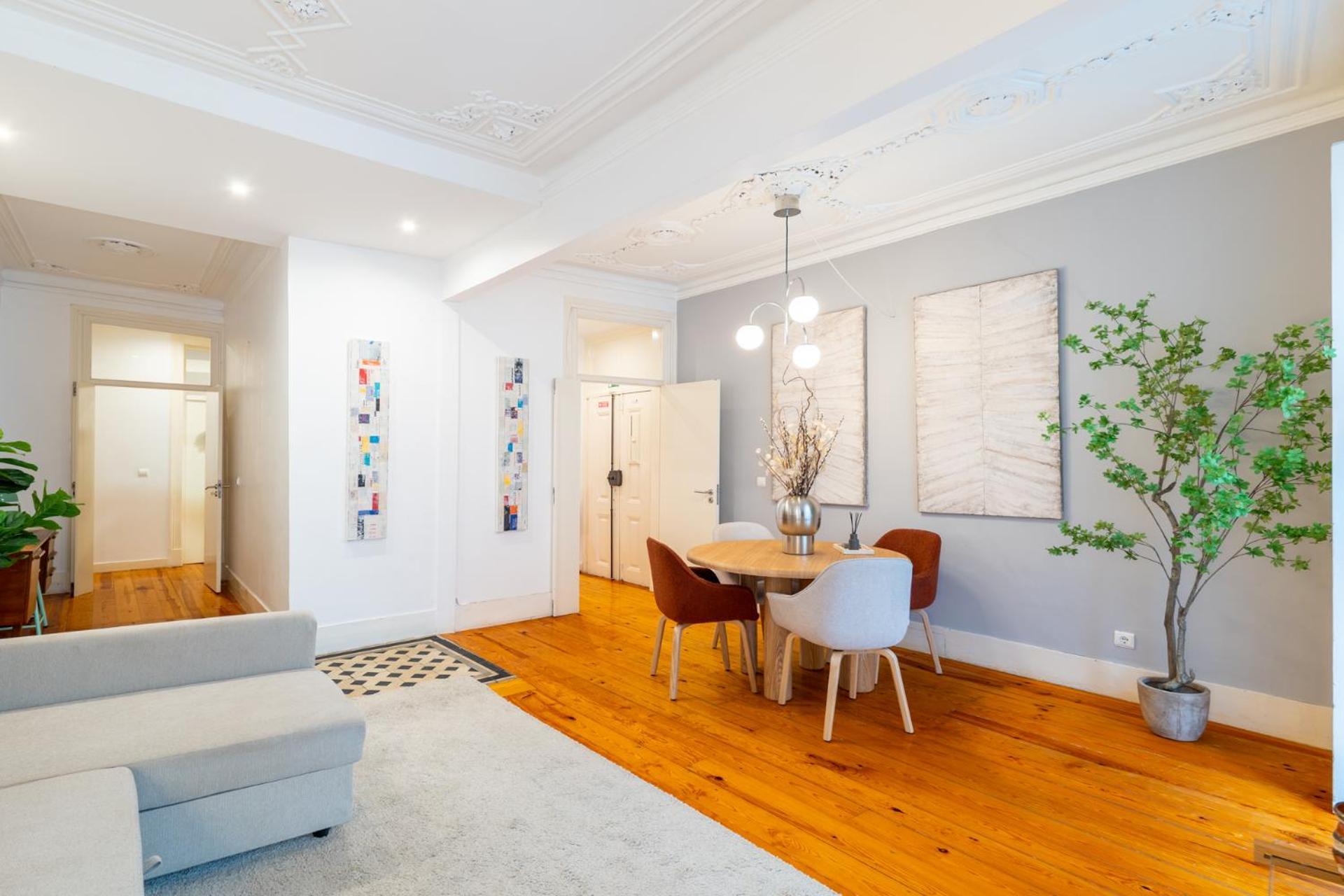 Beautiful apartment in Bairro Alto - Quite Lisbona Esterno foto